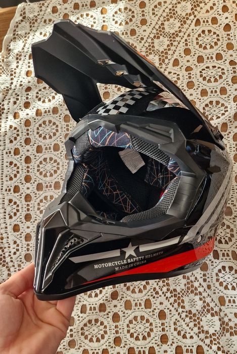 Kask crossowy Nowy