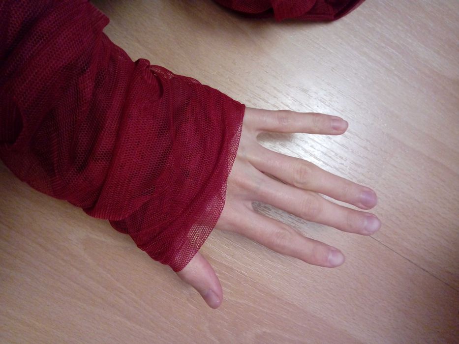 wieczorowa, sukienka z odkrytymi ramionami, marszczona, czerwona, xs/s