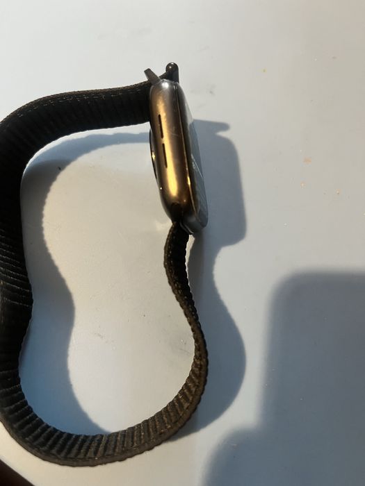 Продам apple watch 6 44mm