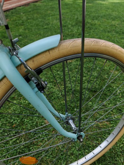 rower damski B"TWIN  bardzo ładny