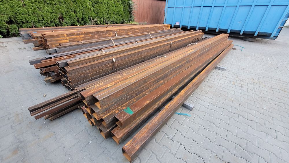 Sprzedaż profili stalowych zamkniętych.