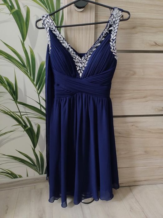 Granatowa elegancka sukienka