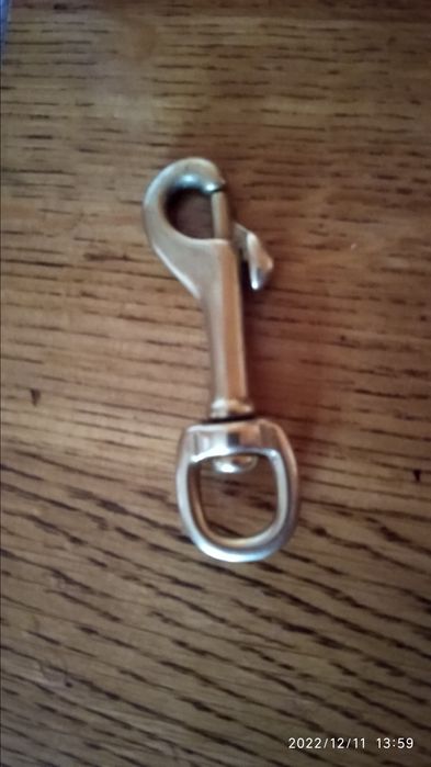 Карабін латунний