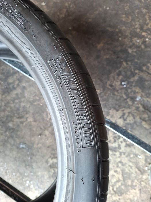 295 30 20 Michelin, літо. Ціна за 2шт. 6700.