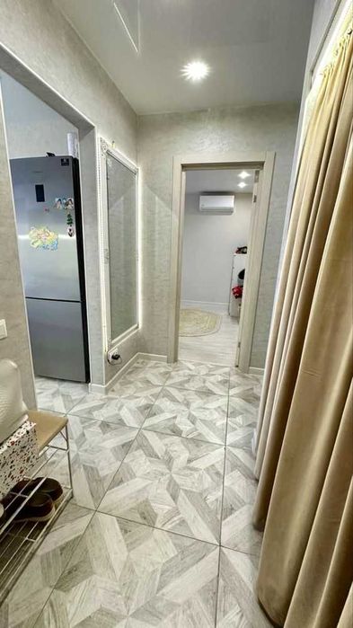 Продам 2к квартиру в самом центре Залютино