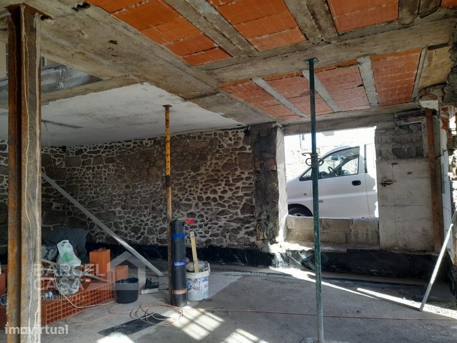 Apartamento T2 c/ garagem fechada em Barroselas - Barcelos