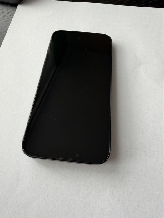 iPhone 14 128 GB czarny (Midnight), oryginalny komplet, bateria 88%.