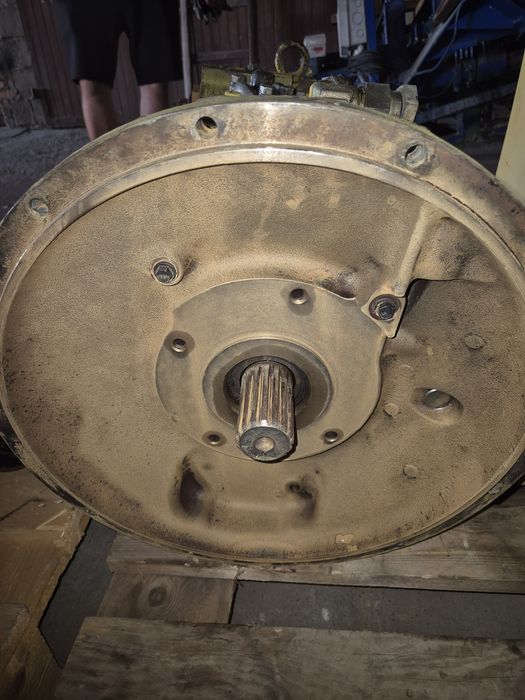 Pompa hydrauliczna Komatsu pc 240-6 - części