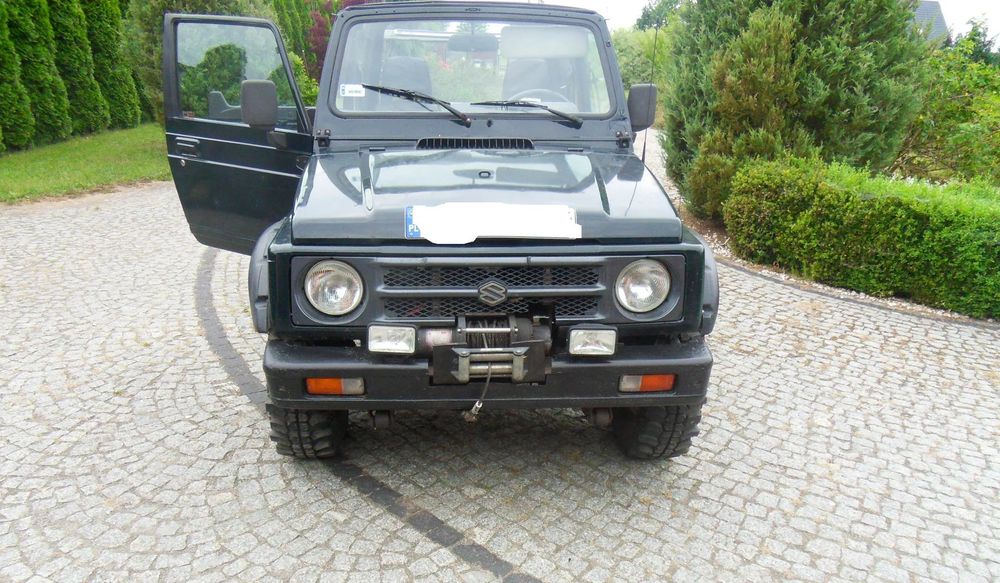 Suzuki Samurai