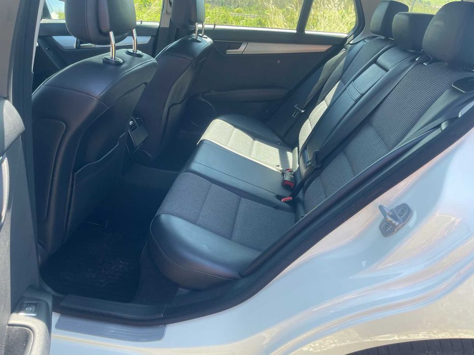 Mercedes-Benz C220 CDI 170CV S204