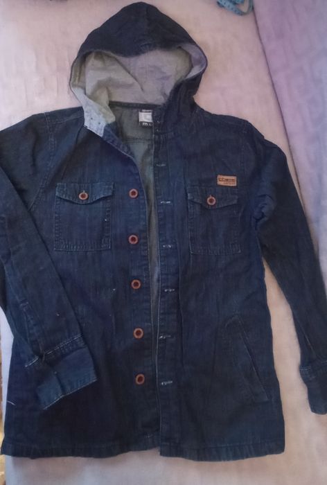 Рубашка с капюшоном джинсовая