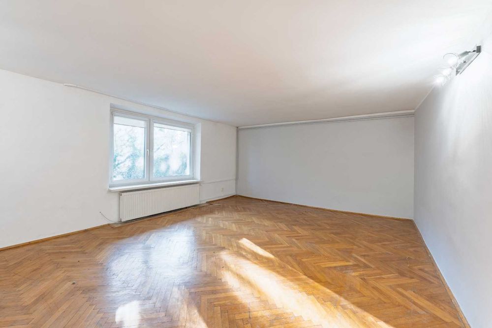 Dom - Ulica Bukowa 6. + garaż.