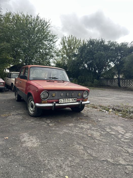 2101 на ходу сів поїхав