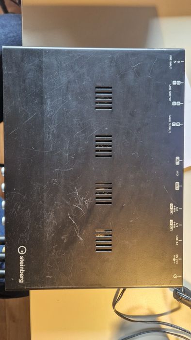 Steinberg UR-RT4 interface audio