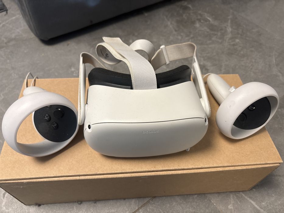Oculus VR / urzadzenie Quest2