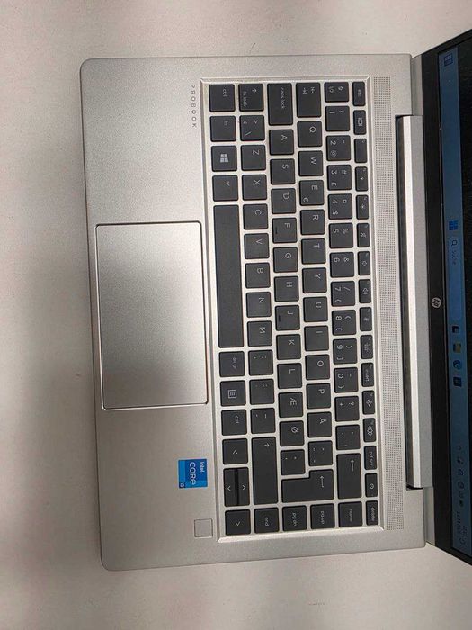 Laptop HP ProBook 640 G8 | intel core i5 | 8GB RAM | SSD 256GB |