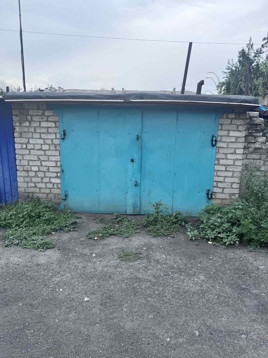 Продам гараж сухой с погребом
