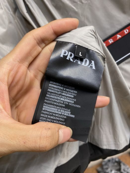 Prada куртка демісезон