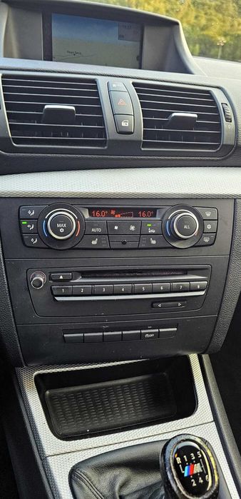 BMW 2.0d 143cv Pack M - 3.PORTAS - GPS