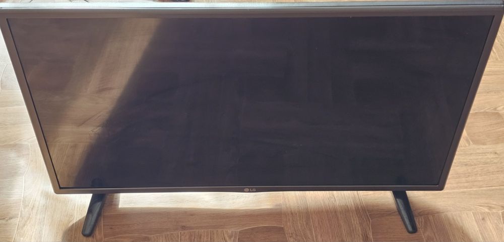 Телевізор LG 32LF510B