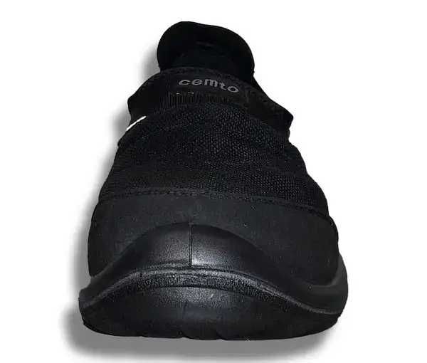 Захисне взуття зі сталевим під носком