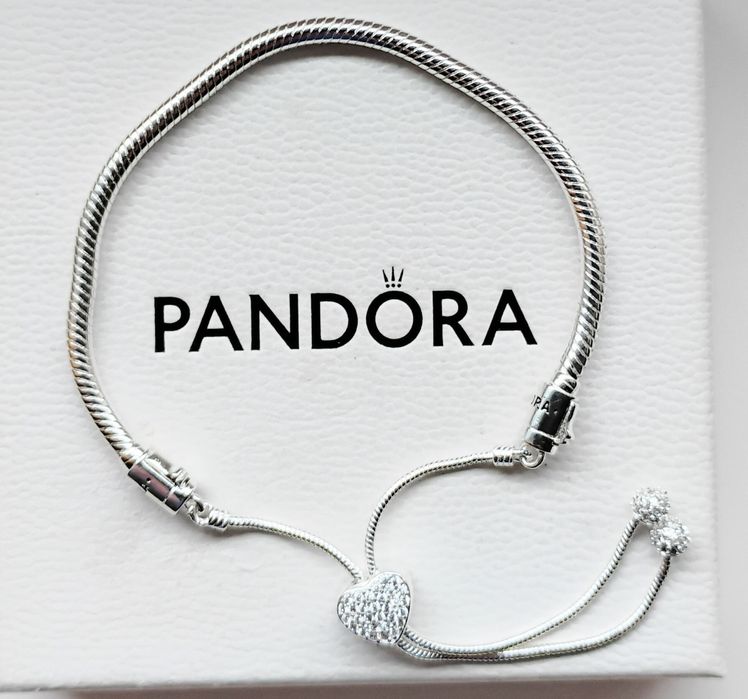 Eksluzywna bransoletka Pandora srebrna z sercem
