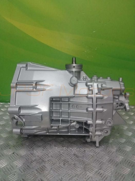 Caixa De Velocidades Vw Lt 28-35 2.5tdi 711.614 - RECONDICIONADA