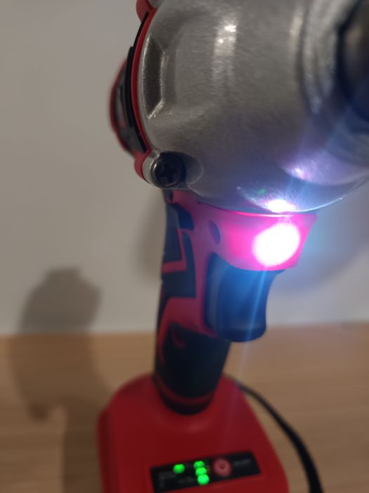Máquina de impacto 21v