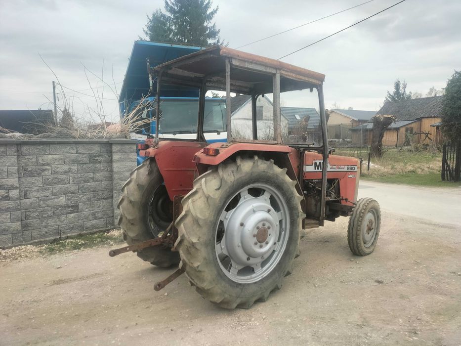 Massey Ferguson 260