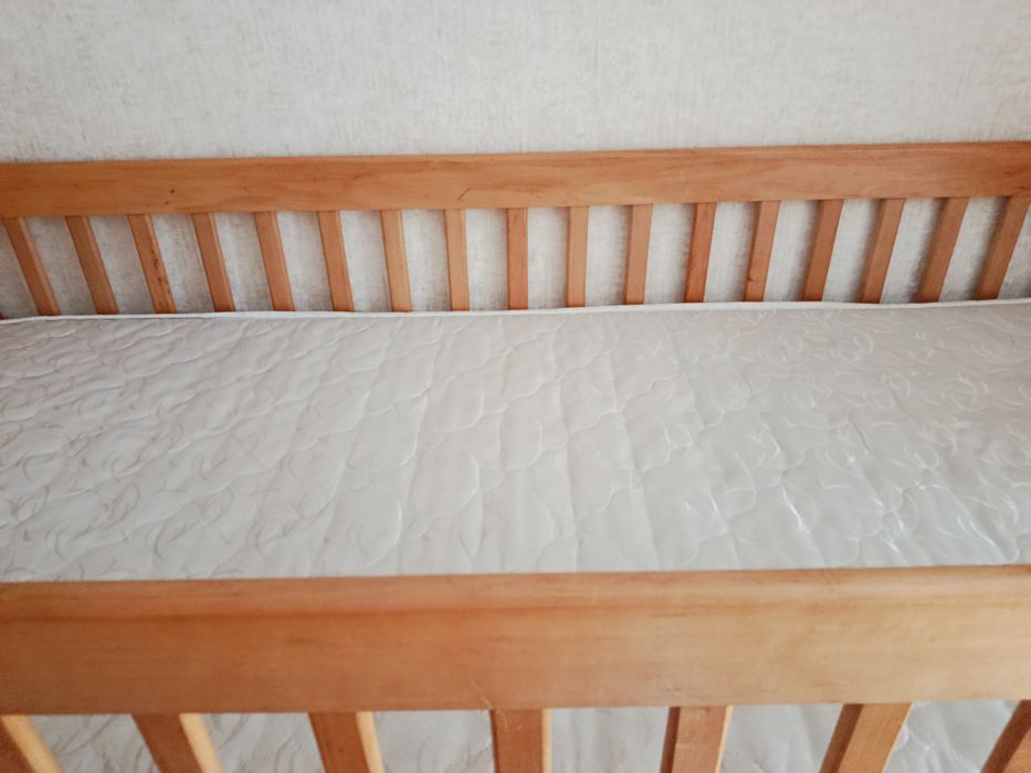 Двоярусне ліжко в гарному стані САМОВИВІЗ