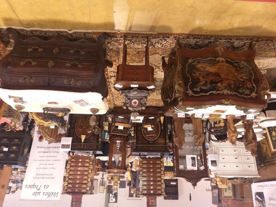 Móveis e decoração