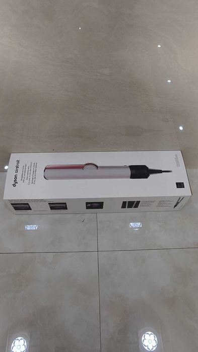 Nowa aeroprostownica Dyson Airstrait