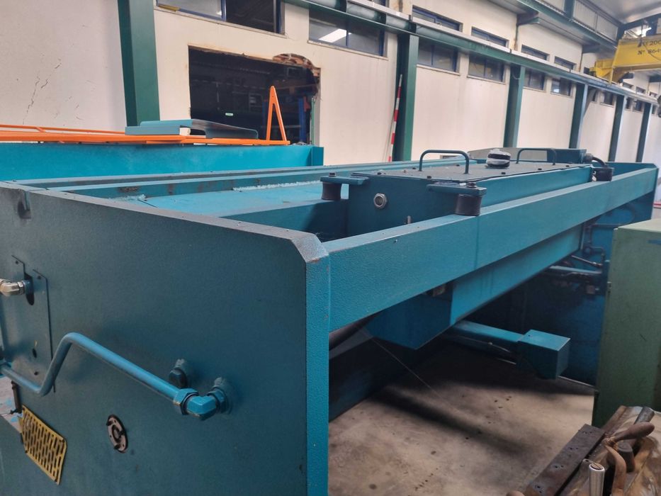 Guilhotina BLECHEN 3mt 12mm