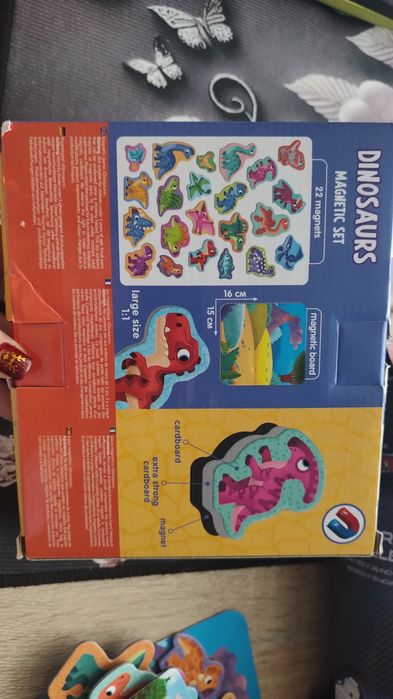 Zestaw magnesów dinozaury