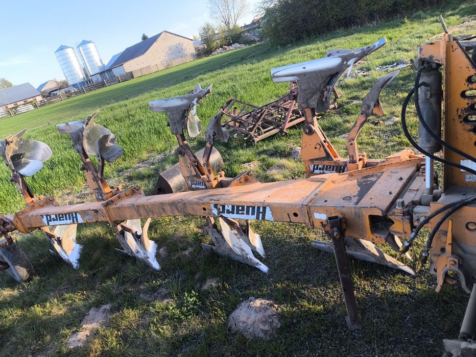 Pług huard 475 kuhn ,4 skibowe nowe elementy