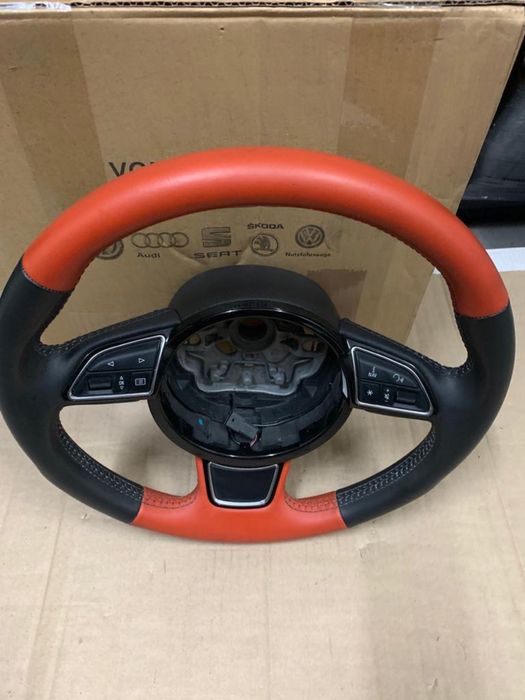 Audi A1 volante em Pele original