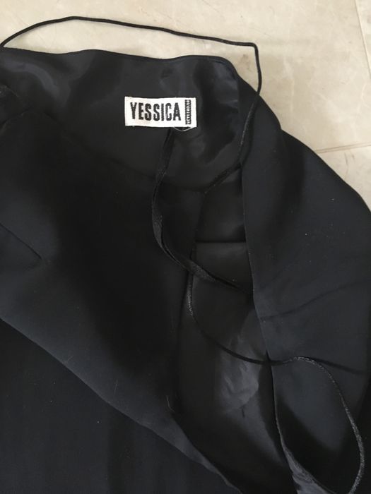 Czarna klasyczna sukienka 38 C&A