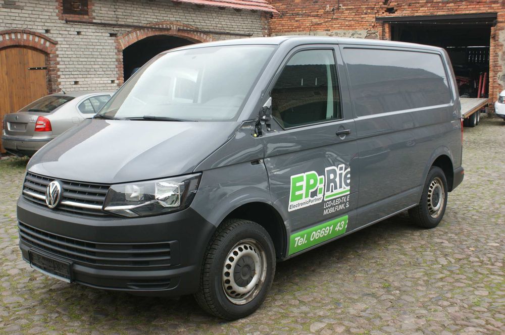 VW Transporter T6 2.0 TDI 102KM Mały przebieg
