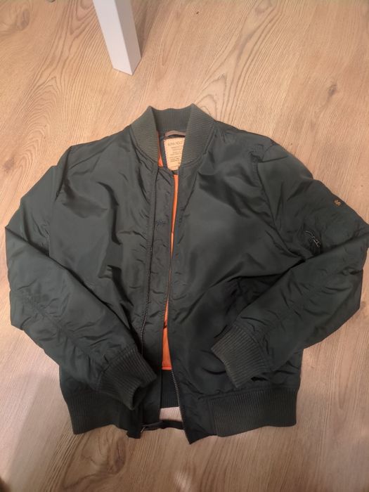 Kurtka Alpha Industries M Flek Oryginał jak nowa