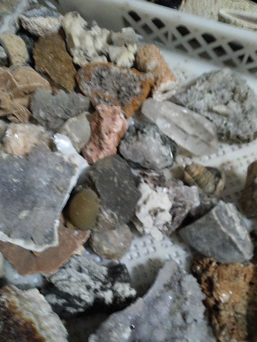 Vários minerais para venda