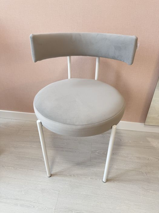 Стілець велюровий, стул для салона красоты