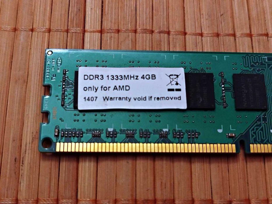 DDR3 AMD 4GB OnLy For AMD 10600