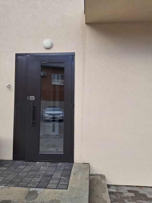 Однокімнатні квартира в клубному будинку район " Текстильник"