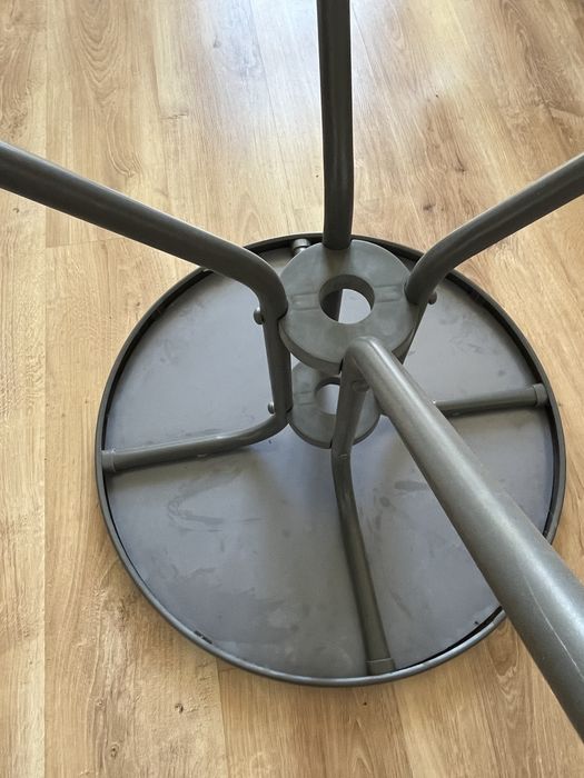 Stolik na balkon ogród