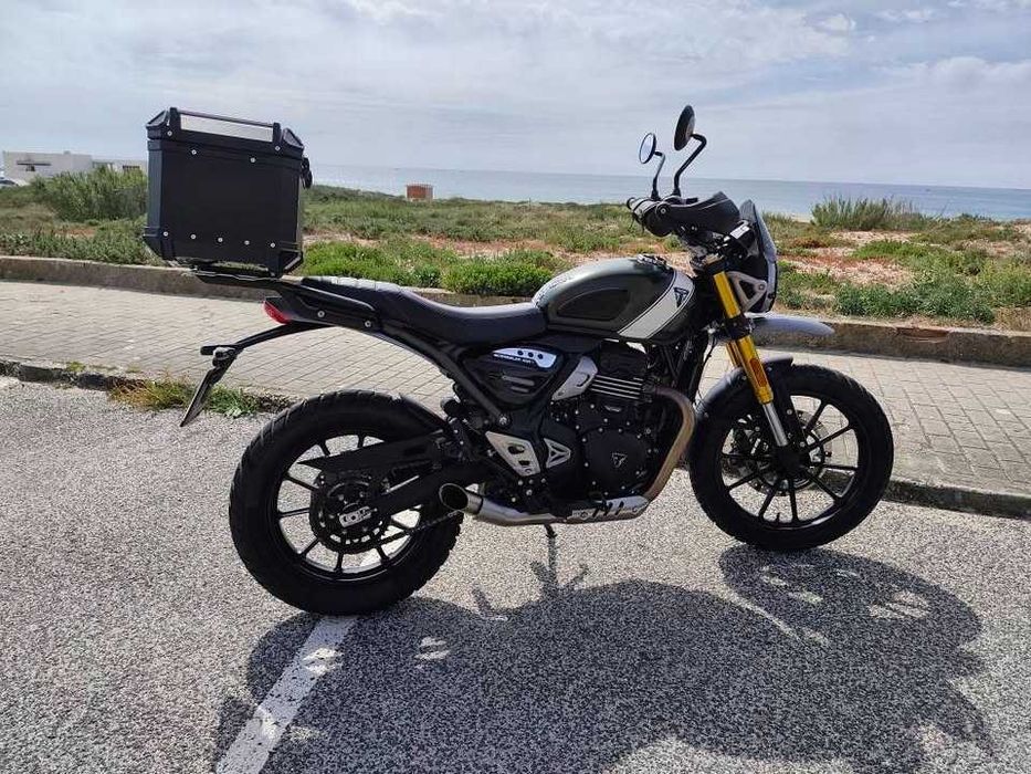 Triumph 400x scrambler