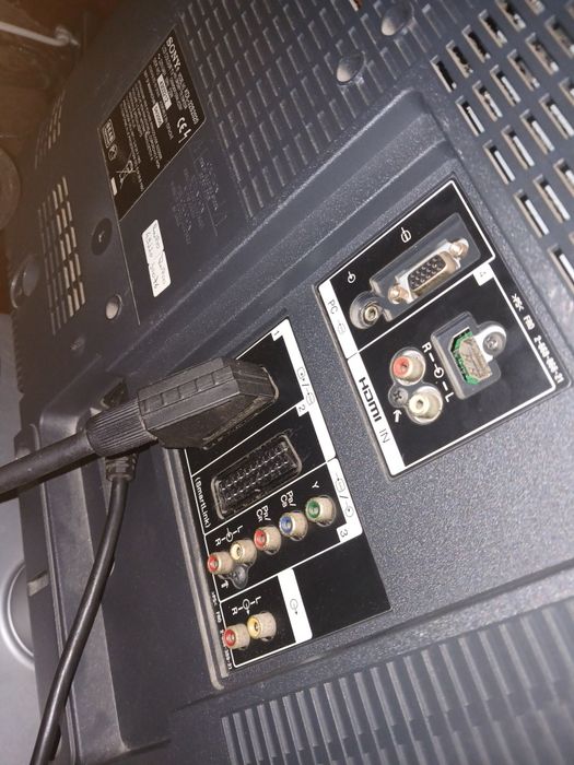 TV Sony Bravia LCD – 90€ (Ideal para Consolas Retro / Cabo 21 pinos) para desocupar