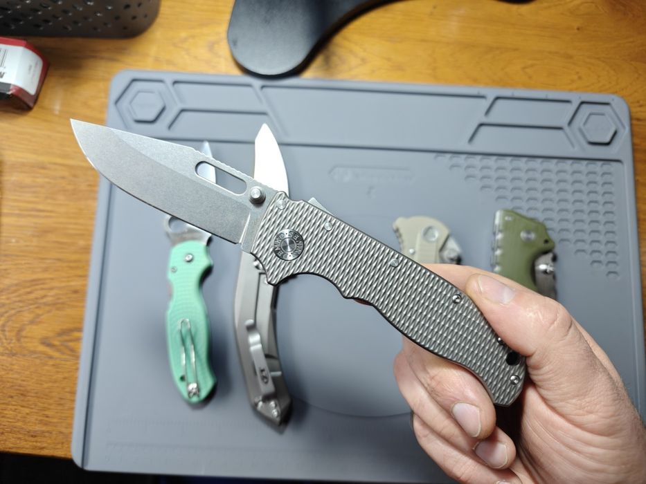 Cold steel Ad10,ad20titanium,  zt0095 titanium, Microtech