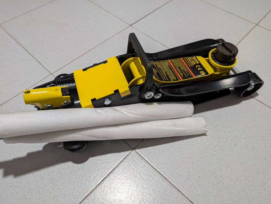 Macaco hidráulico 2.5 T baixo perfil