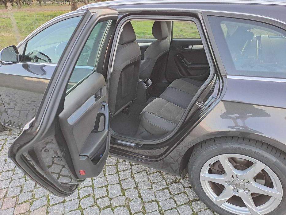 AUDI A4 / Avant 170 cv / B8