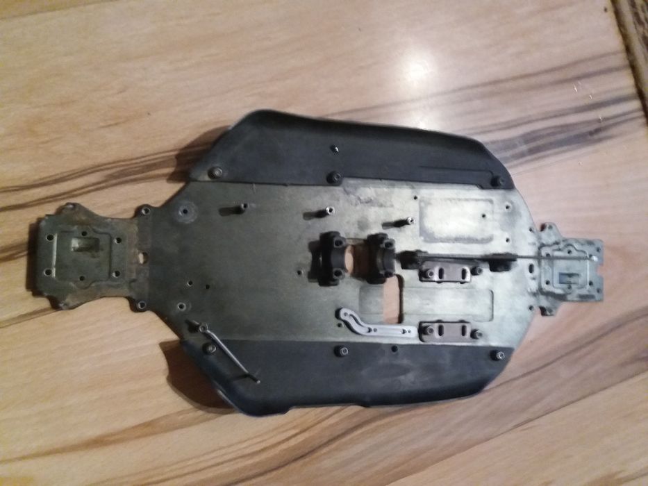 Thunder Tiger st-1 podłoga